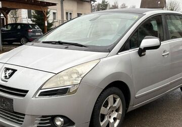 Peugeot 5008 167.777 km 2.550 &euro; Lebach 66822