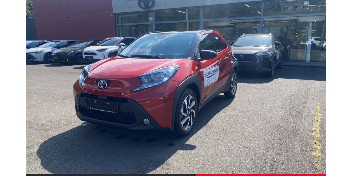 Toyota Aygo (X) 2.200 km 17.450 &euro; Schiffweiler 66578