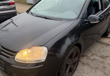 VW Golf 91.307 km 4.990 &euro; Völklingen 66333