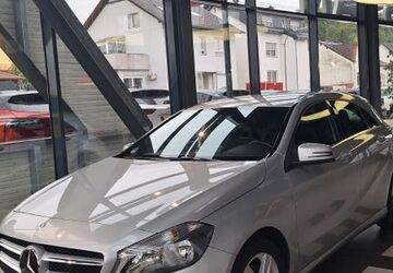 Mercedes-Benz A 180 87.000 km 11.000 &euro; Wallerfangen 66798