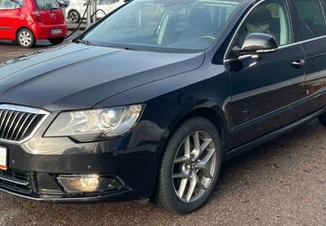 Skoda Superb 165.128 km 5.350 &euro; Saarbrücken 66131