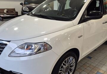 Lancia Ypsilon 106.000 km 5.980 &euro; Völklingen 66333