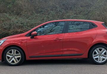 Renault Clio 62.111 km 11.700 &euro; SAARBRUECKEN 66117