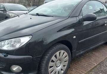 Peugeot 206 220.000 km 940 &euro; Lebach 66822
