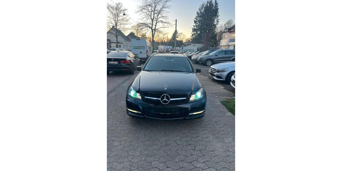 Mercedes-Benz C 350 238.000 km 9.500 &euro; Saarbrücken 66115
