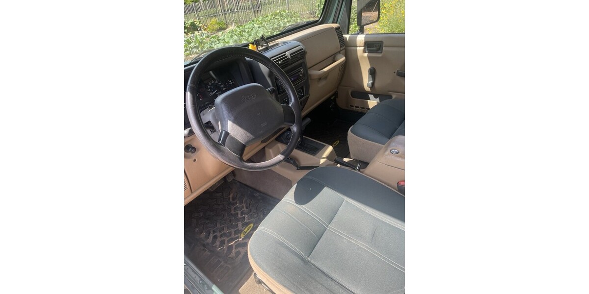 Jeep Wrangler 136.258 km 29.799 &euro; Saarlouis 66740