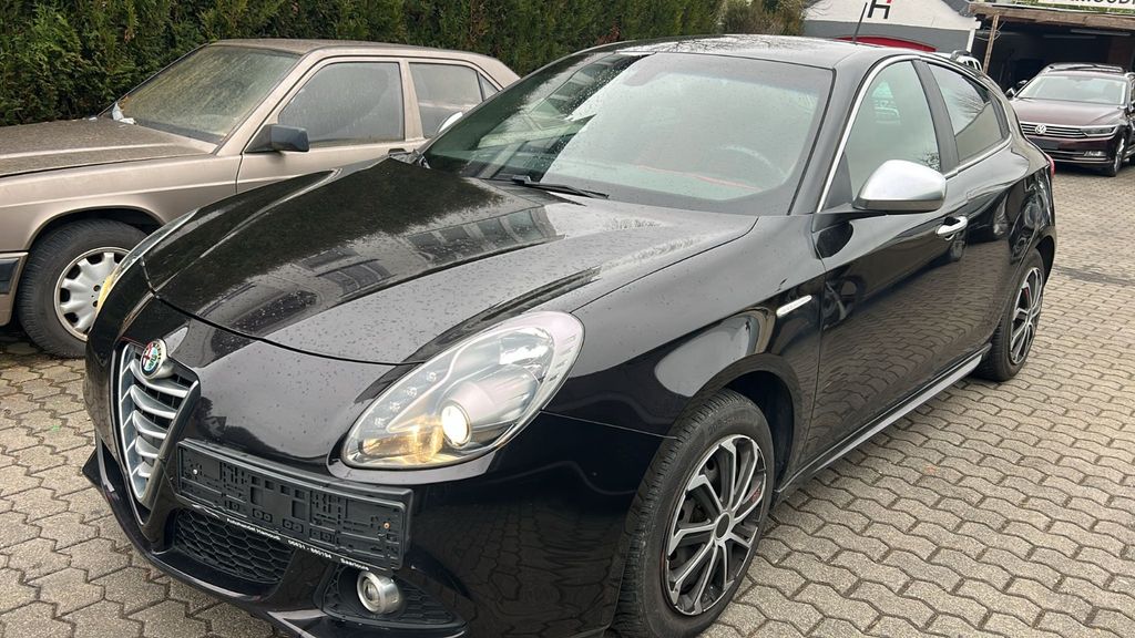 Alfa Romeo Giulietta 101.258 km 7.200 &euro; Saarlouis 66740