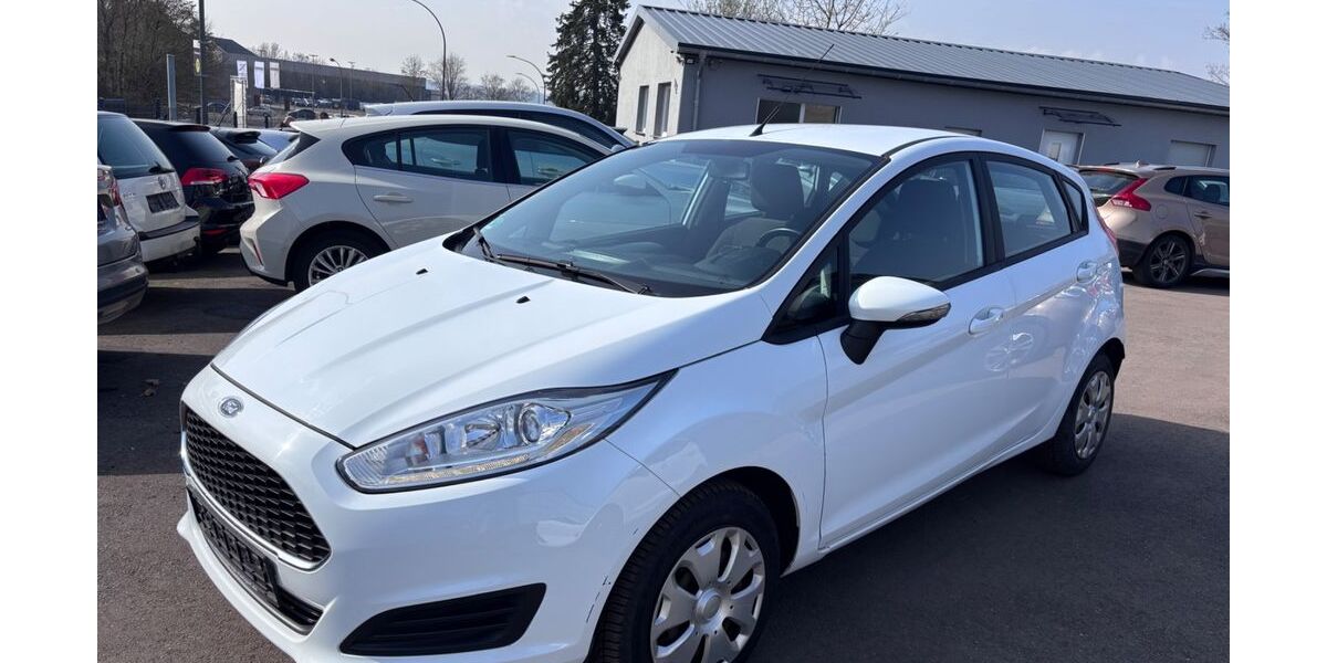Ford Fiesta 223.278 km 3.900 &euro; Saarlouis-Fraulautern 66740