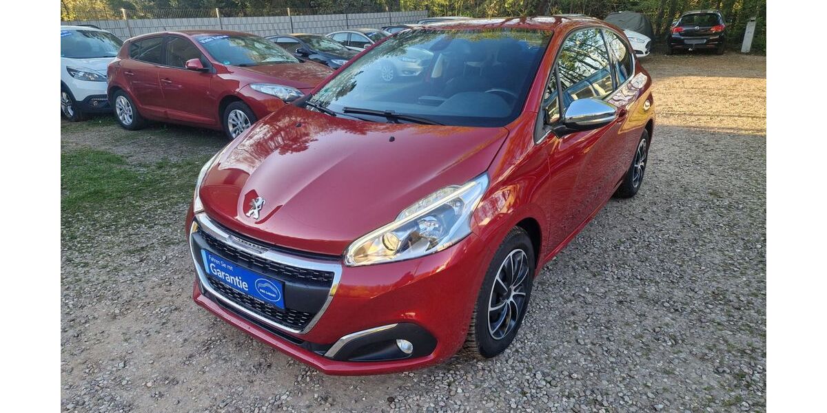 Peugeot 208 86.000 km 8.800 &euro; Saarbrücken 66117