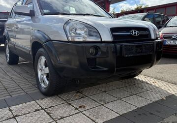 Hyundai TUCSON 180.000 km 2.999 &euro; saarlouis 66740