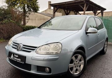 VW Golf 303.000 km 2.990 &euro; Schwalbach 66773