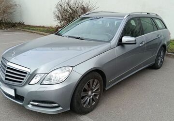 Mercedes-Benz E 300 235.800 km 10.100 &euro; Saarbrücken 66123