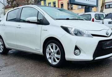 Toyota Yaris 221.000 km 6.400 &euro; Saarbrücken 66115