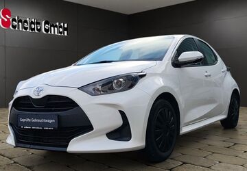 Toyota Yaris 47.985 km 14.460 &euro; Schiffweiler 66578