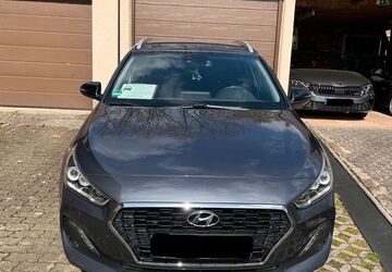 Hyundai i30 64.000 km 16.999 &euro; Großrosseln 66352