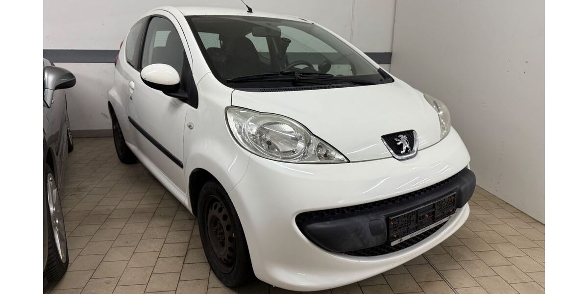 Peugeot 107 163.000 km 2.690 &euro; Schmelz 66839