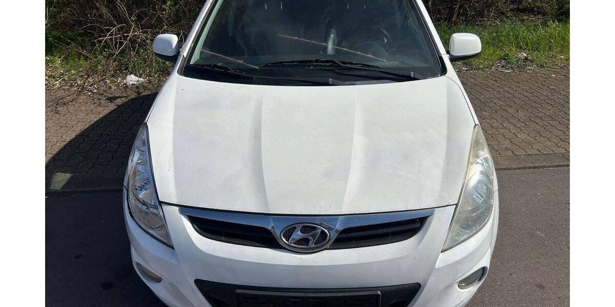 Hyundai i20 222.604 km 1.990 &euro; Saarlouis 66740