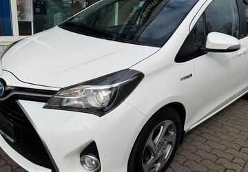 Toyota Yaris 72.000 km 12.300 &euro; Saarbrücken 66115