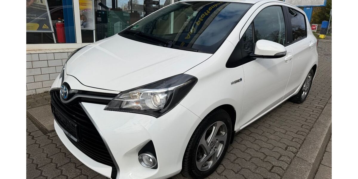 Toyota Yaris 72.000 km 12.300 &euro; Saarbrücken 66115