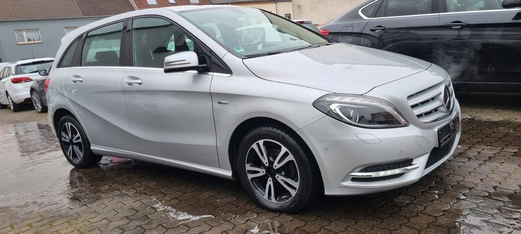 Mercedes-Benz B 180 210.000 km 5.980 &euro; Saarlouis 66740