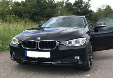 BMW 320 332.000 km 7.990 &euro; Überherrn 66802