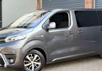 Toyota Proace (Verso) 50.750 km 28.999 &euro; Saarlouis-Lisdorf 66740