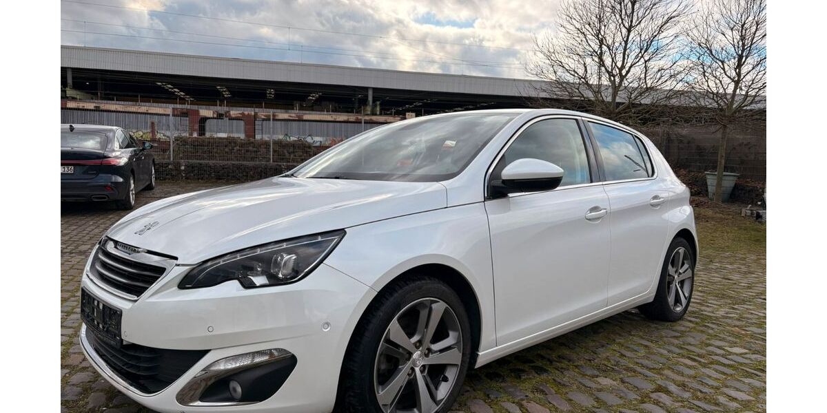 Peugeot 308 135.000 km 5.900 &euro; Saarlouis 66740