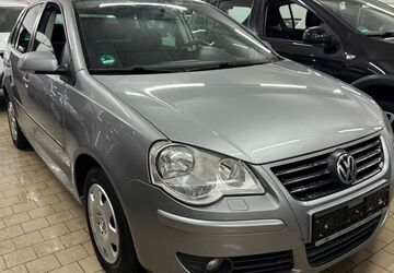 VW Polo 124.000 km 4.990 &euro; Schmelz 66839