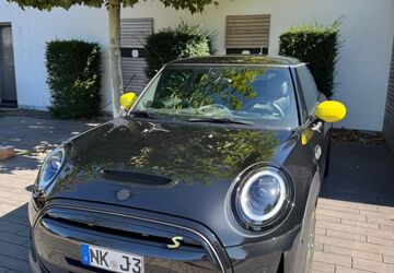 Mini Cooper SE 28.000 km 18.900 &euro; Saarlouis 66740