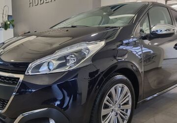 Peugeot 208 123.987 km 6.900 &euro; Nalbach 66809