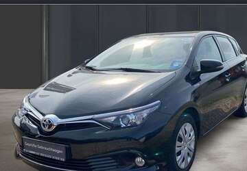 Toyota Auris 118.300 km 11.490 &euro; Heusweiler 66265