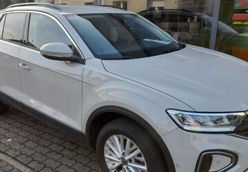 VW T-Roc 87.970 km 17.900 &euro; Schmelz 66839