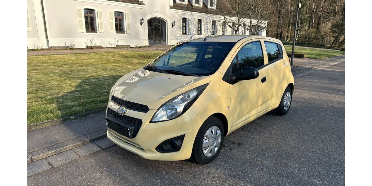 Chevrolet Spark 123.360 km 2.750 &euro; Homburg 66424