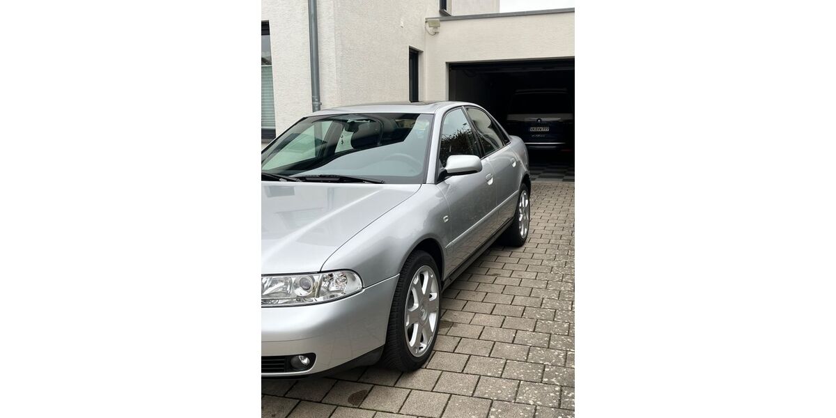 Audi A4 42.100 km 8.400 &euro; Völklingen-Ludweiler 66333