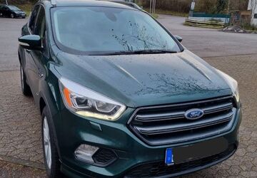 Ford Kuga 115.000 km 14.599 &euro; Püttlingen 66346