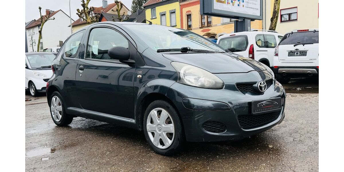 Toyota Aygo (X) 197.000 km 1.700 &euro; Saarbrücken 66115