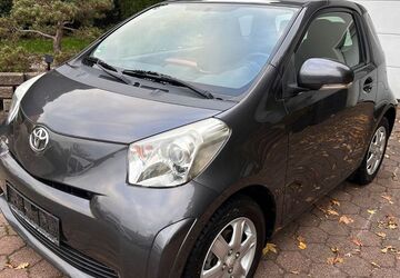 Toyota IQ 70.926 km 5.850 &euro; Bliesen (St. Wendel) 66606