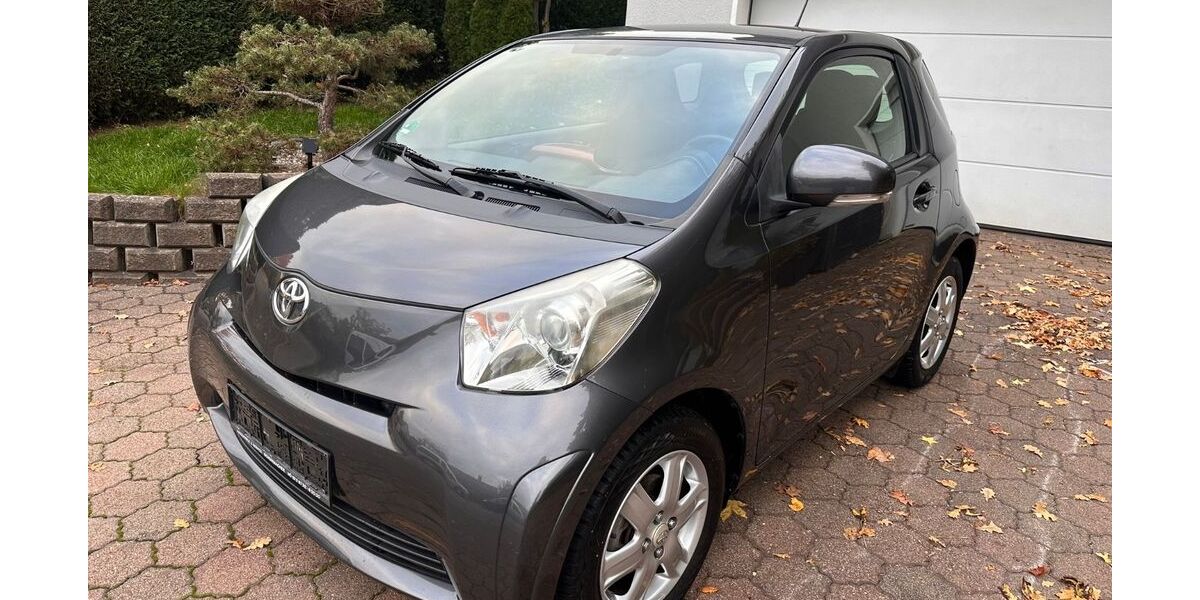 Toyota IQ 70.926 km 5.850 &euro; Bliesen (St. Wendel) 66606