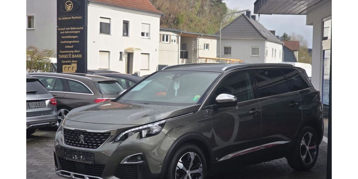 Peugeot 5008 148.333 km 16.900 &euro; Beckingen 66701