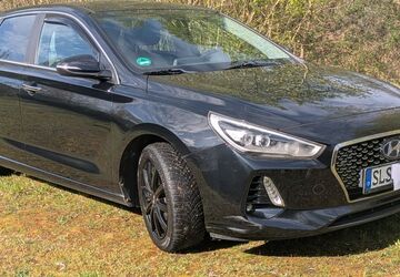 Hyundai i30 102.500 km 9.999 &euro; Dillingen 66763