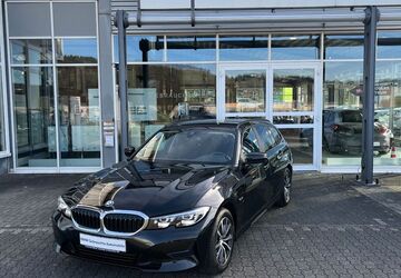 BMW 330 125.300 km 21.850 &euro; Zweibrücken 66482