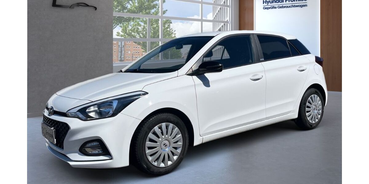 Hyundai i20 106.141 km 9.990 &euro; Schiffweiler 66578