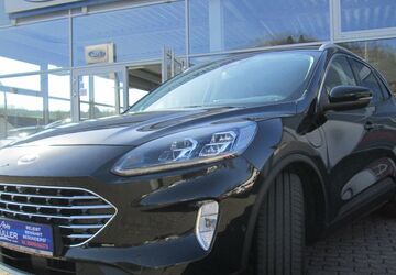 Ford Kuga 50.600 km 21.900 &euro; Püttlingen 66346