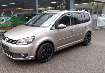 VW Touran 165.500 km 10.990 &euro; Schmelz 66839
