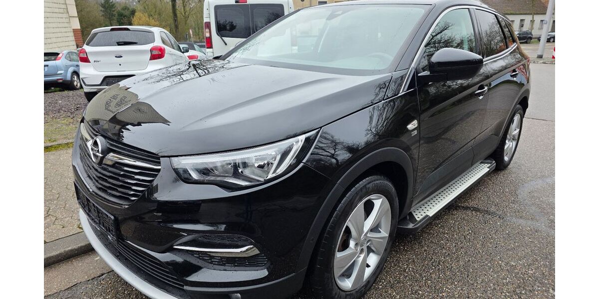 Opel Grandland (X) 129.000 km 13.600 &euro; Saarbrücken - Burbach 66115