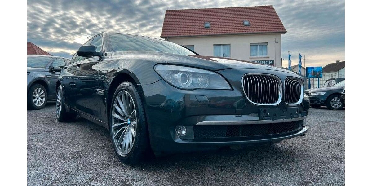 BMW 730 159.000 km 15.900 &euro; Saarbrücken 66117