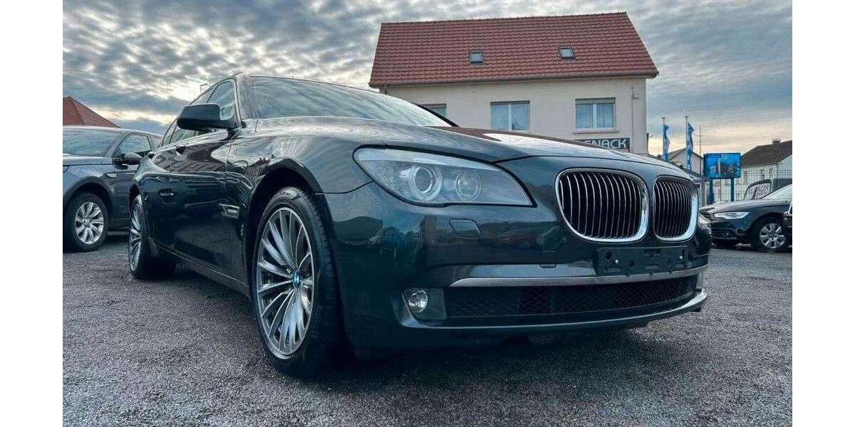 BMW 730 159.000 km 15.900 &euro; Saarbrücken 66117