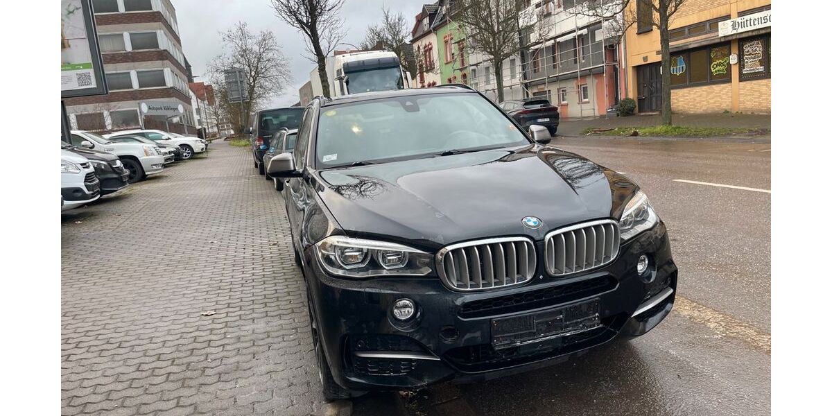 BMW X5 333.900 km 11.999 &euro; Völklingen 66333