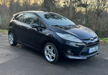 Ford Fiesta 84.000 km 6.700 &euro; Schwalbach 66773