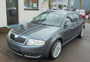 Skoda Superb 217.000 km 1.950 &euro; Dillingen/Saar 66763